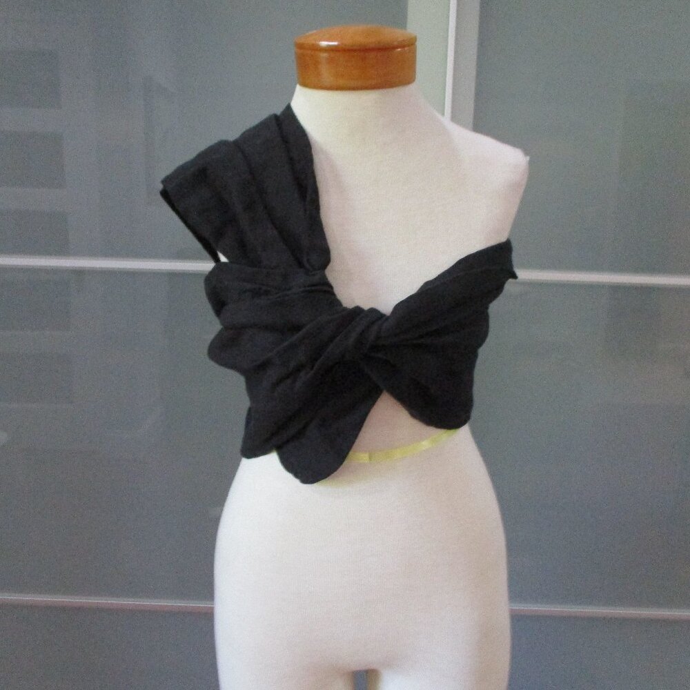 Just Bee Queen JBQ Black Sol 100% Linen Top